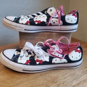 Converse All Star Chuck Taylor Hello Kitty Women 11.5 Men 9.5